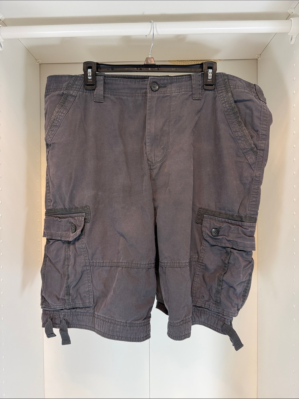 urban pipeline Men's Cargo Shorts in Dark Gray